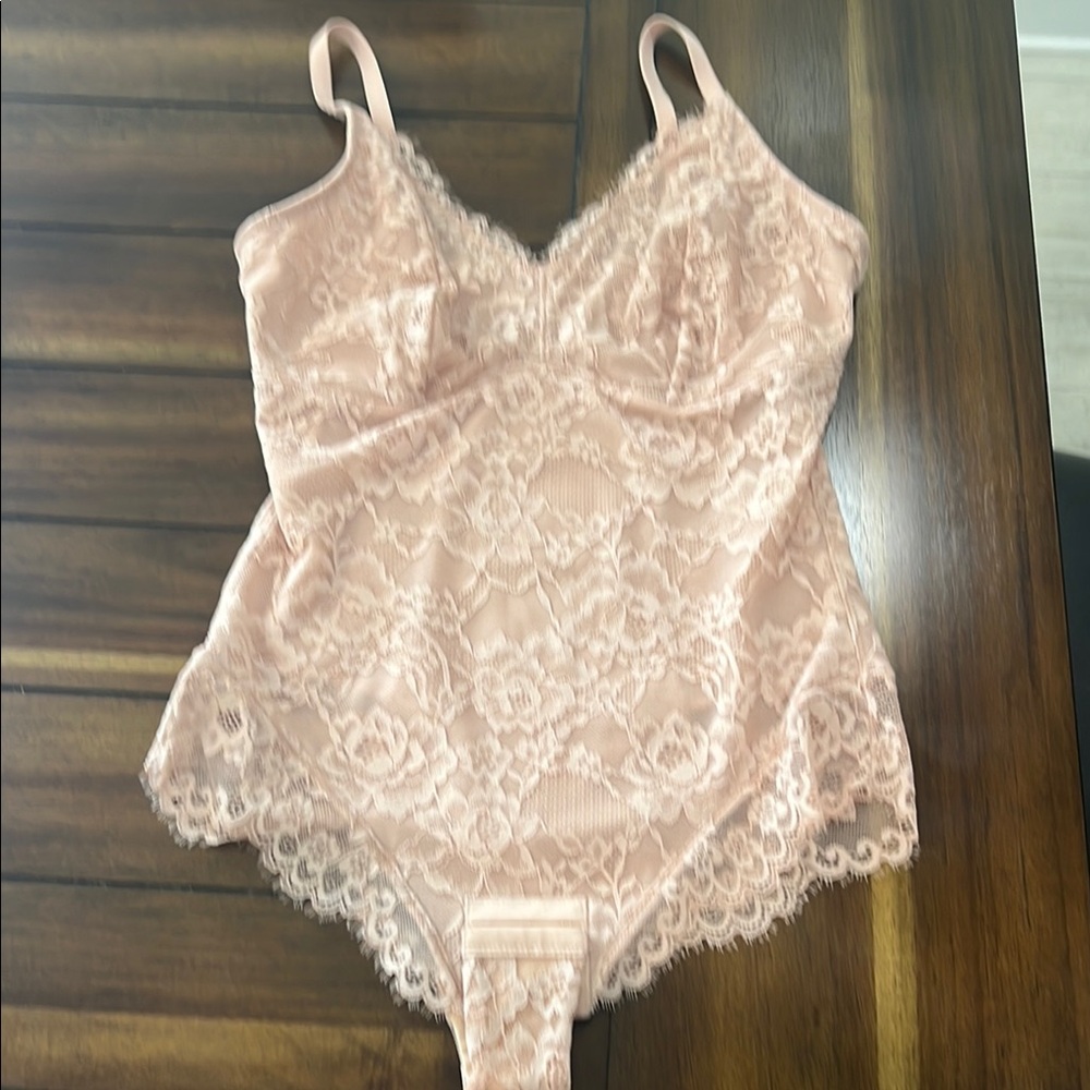 Popilush shapewear in Soft Pink
